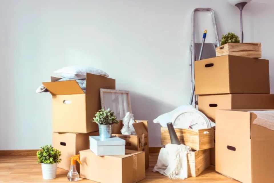 Household shifting service